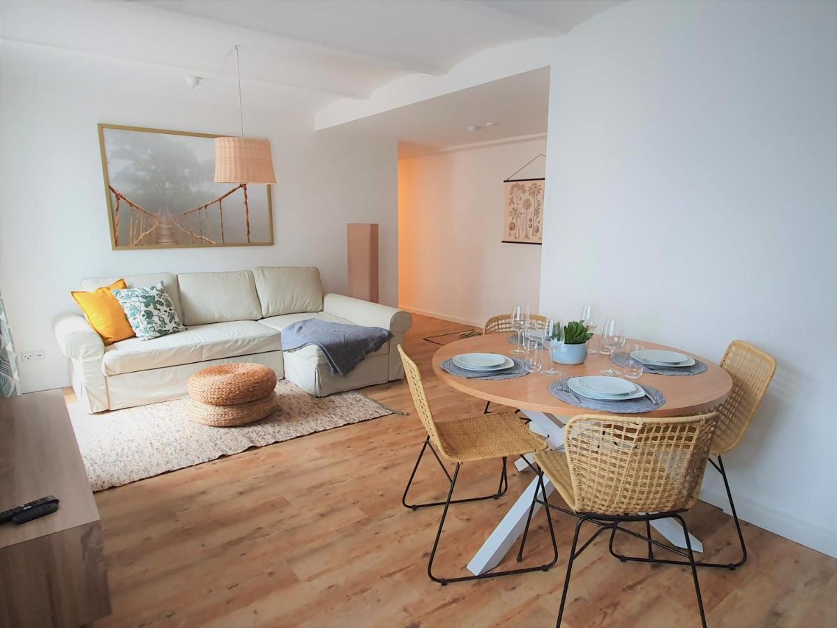 Pb Ferienwohnungen - Fewo 1 - Stilvoll Eingerichtetes Apartment Im Herzen Senftenbergs Kültér fotó