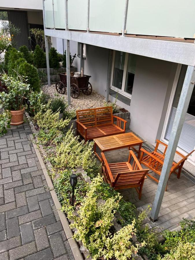 Pb Ferienwohnungen - Fewo 1 - Stilvoll Eingerichtetes Apartment Im Herzen Senftenbergs Kültér fotó